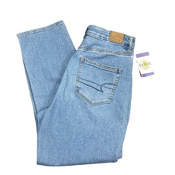 AEO Curvy Mom Jeans Womens 10 Regular Lt Wash Classic Minimal Preppy Normcore - Picture 1 of 16